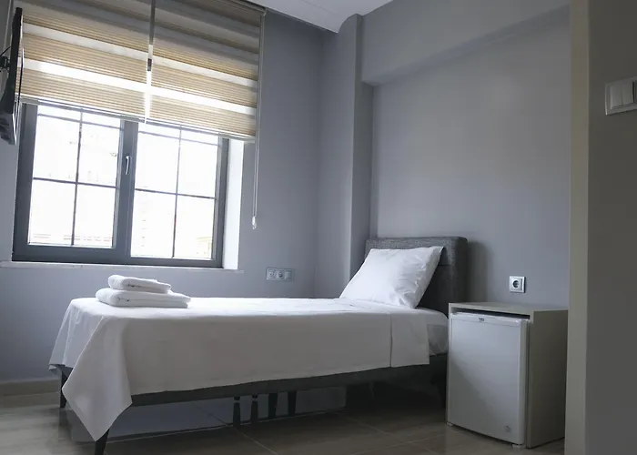 מלון Caliskanlar צ'נקלה